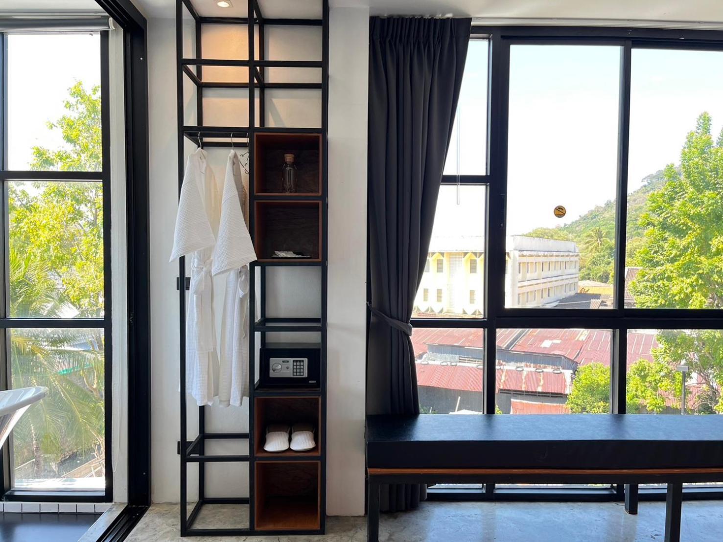Book A Bed Poshtel - Sha Plus Phuket Exteriör bild