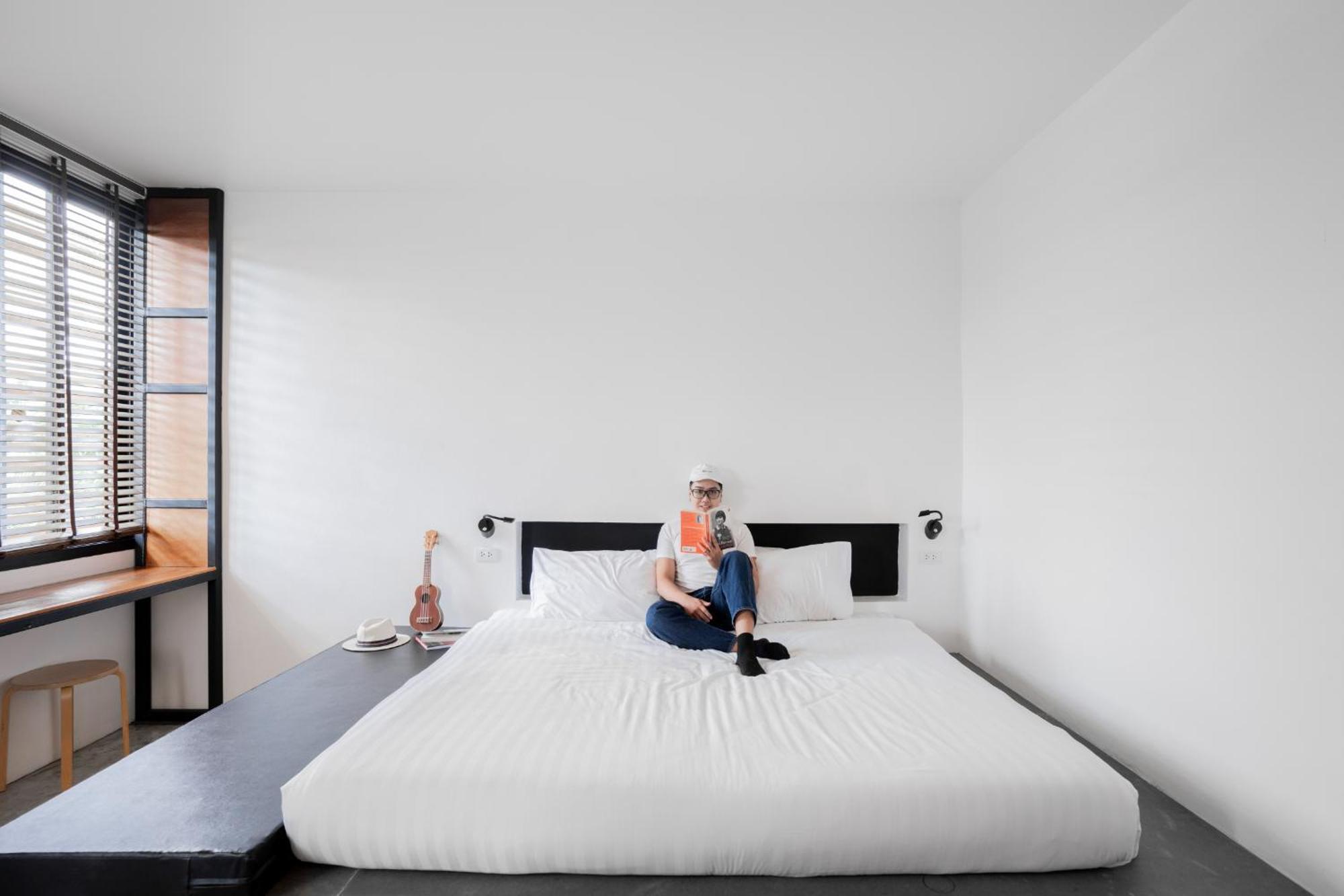 Book A Bed Poshtel - Sha Plus Phuket Exteriör bild