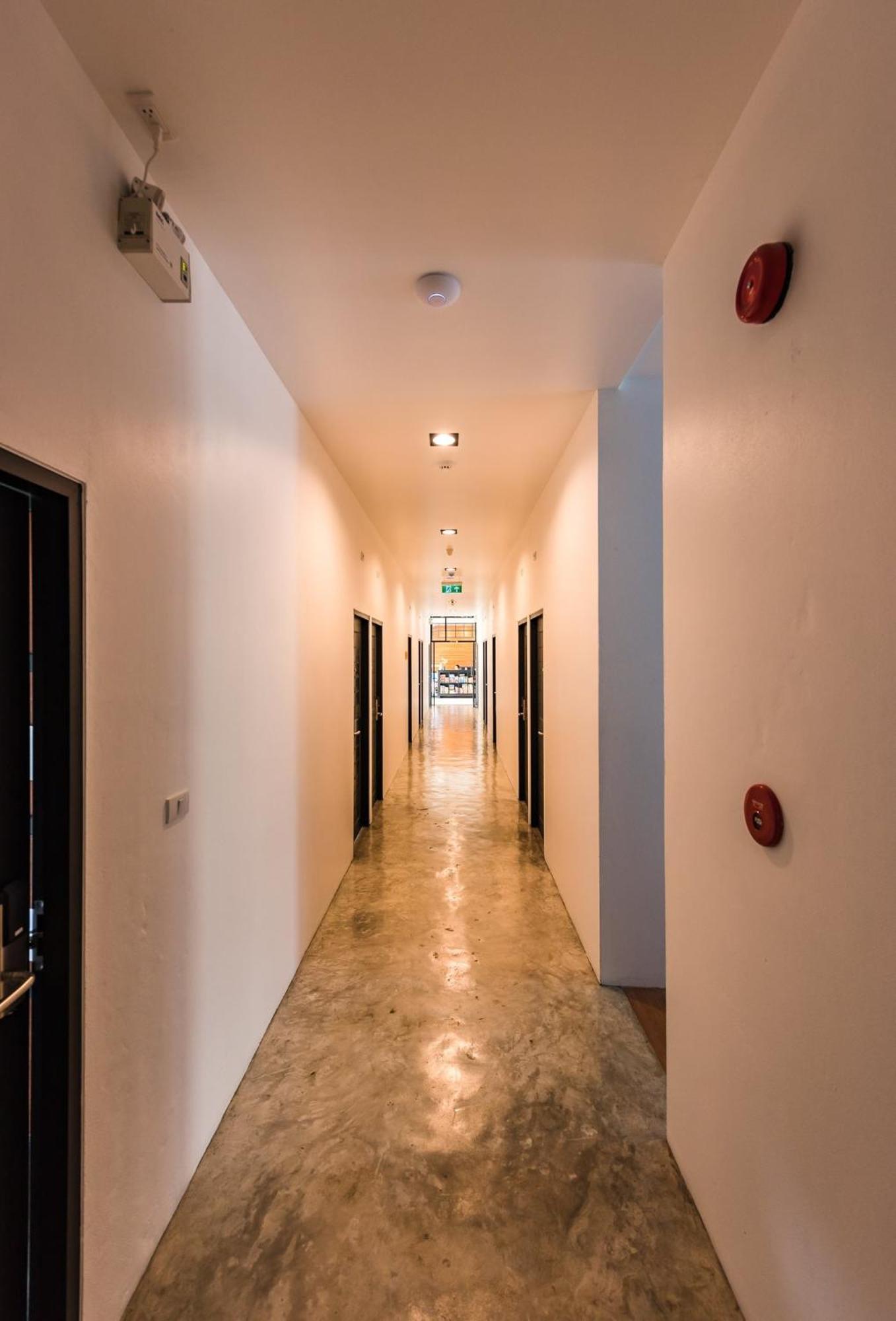 Book A Bed Poshtel - Sha Plus Phuket Exteriör bild