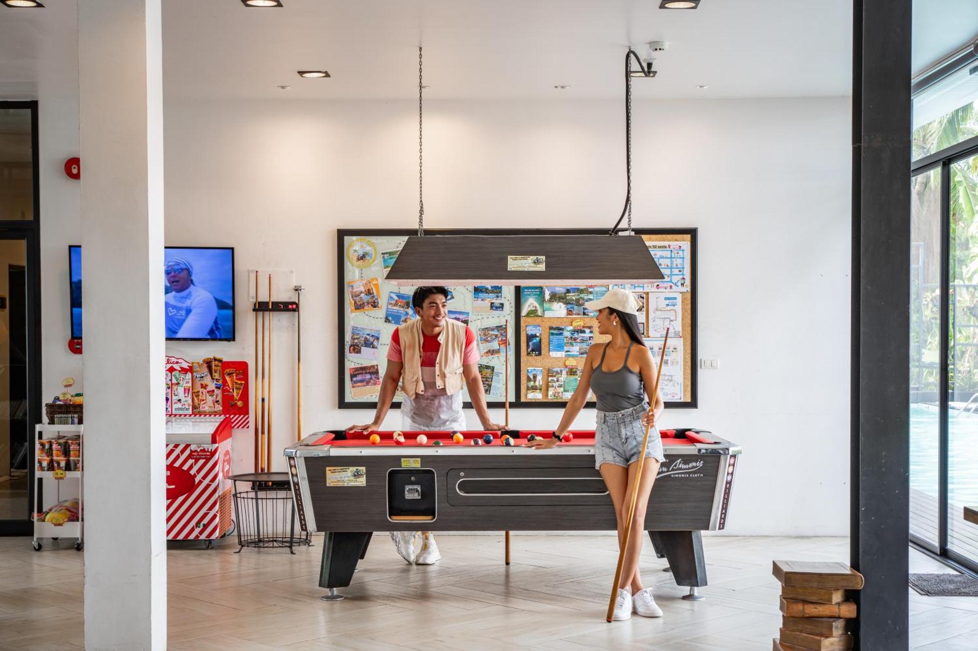 Book A Bed Poshtel - Sha Plus Phuket Exteriör bild
