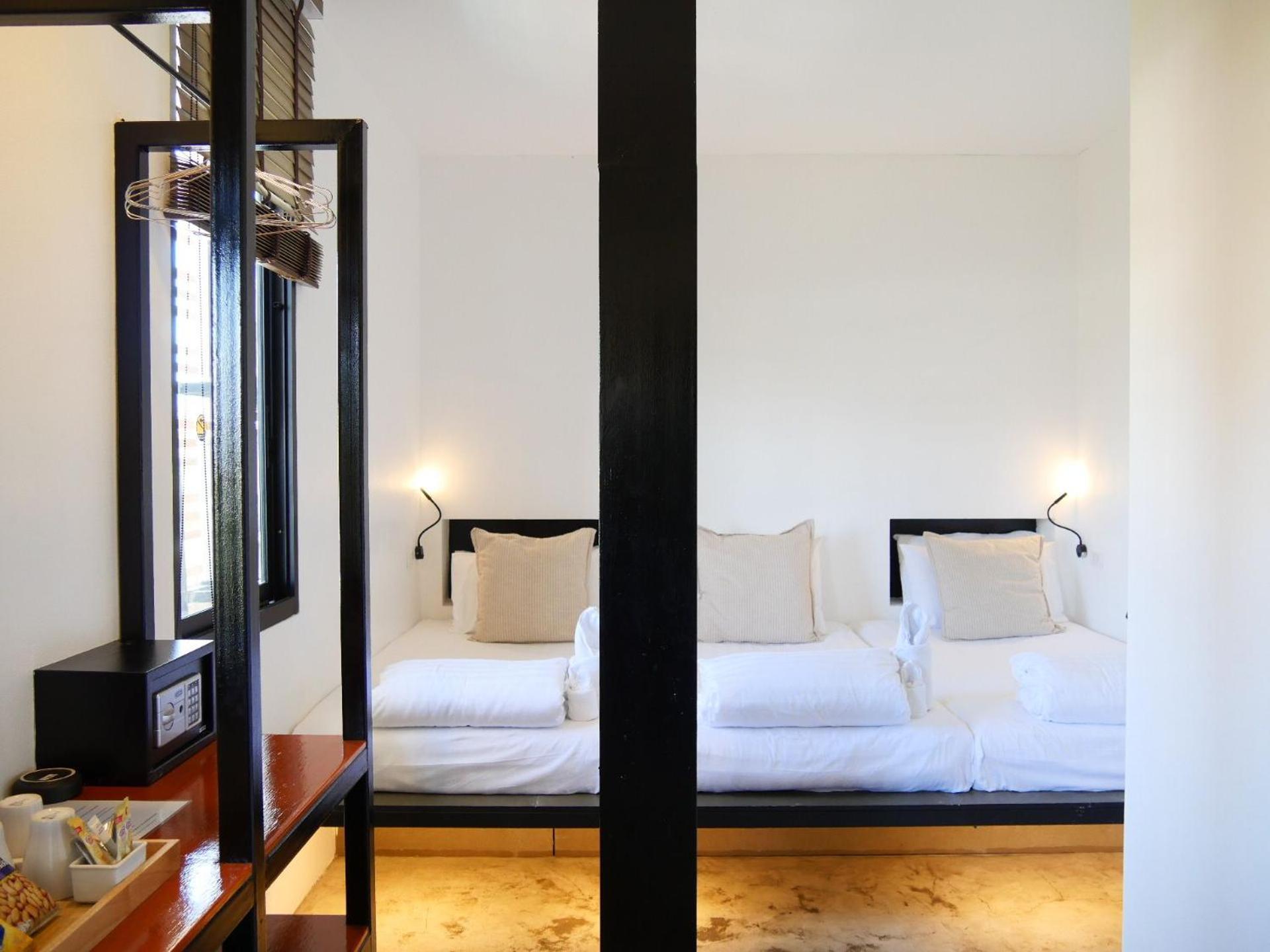 Book A Bed Poshtel - Sha Plus Phuket Exteriör bild