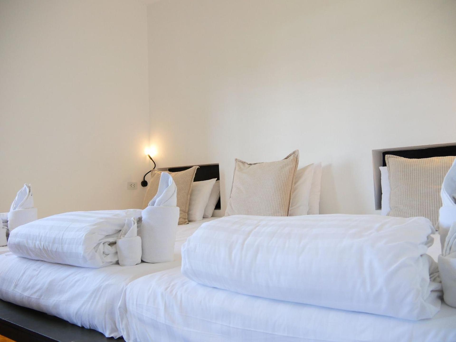 Book A Bed Poshtel - Sha Plus Phuket Exteriör bild